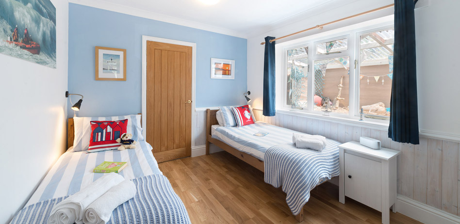 The Beach Haven twin bedroom