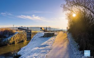 A frosty morning at Rodd's Bridge Lock on Bude Canal